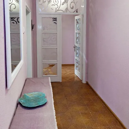 Lägenhet House 5 *