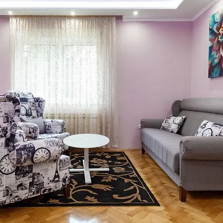 Lägenhet House 5 Banja Luka